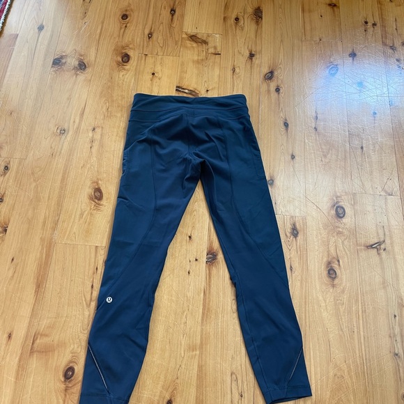 Lululemon leggings with mesh cutouts on legs - Picture 2 of 4